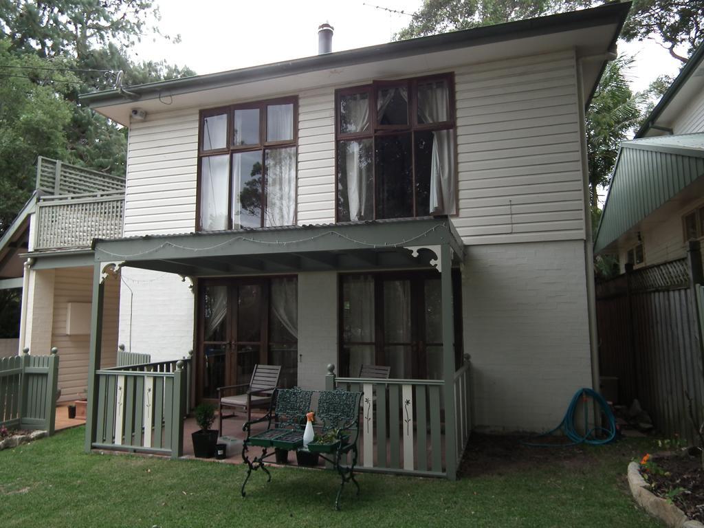 Frenchs Forest Bed And Breakfast Sydney Exterior photo